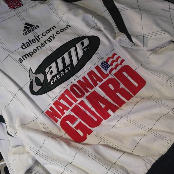 Official Chase Jacket - Picture 2 of 3