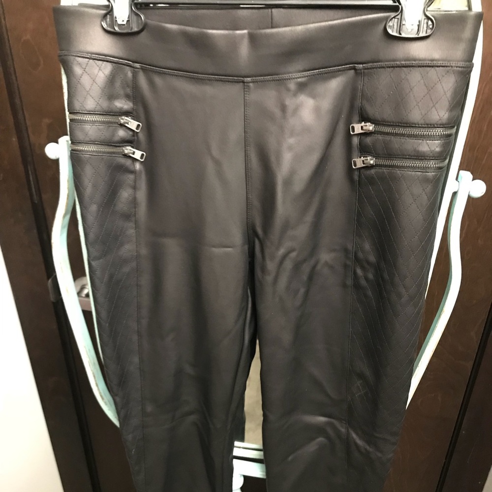 Express Leather Leggings - M