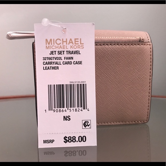 SALE‼️MICHAEL KORS JET SET TRAVEL  CARD CASE - Picture 2 of 6