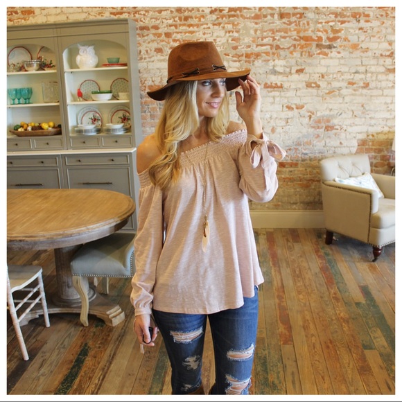 ✨RESTOCKED✨Mauve striped off shoulder bow tie top - Picture 2 of 3