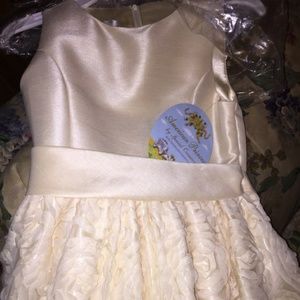 Girl's formal dress