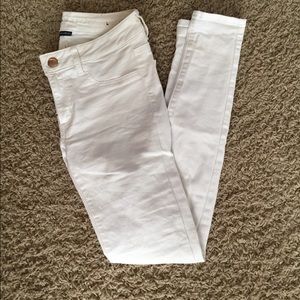 American Eagle White Jeggings