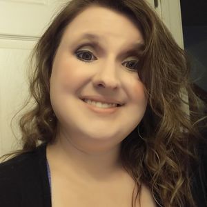 Meet your Posher, Kelli