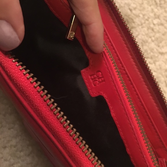 Carolina Herrera Red Wallets - Picture 4 of 6