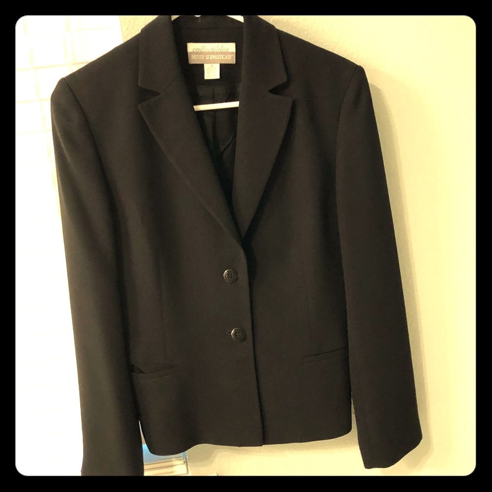 GUC Petite Sophisticate Size 8 Black Suit Jacket