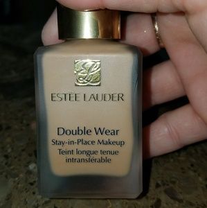 Estee lauder double wear foundation