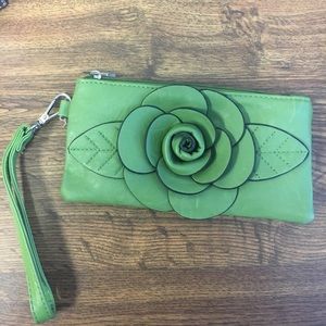 NWOT WRISTLET