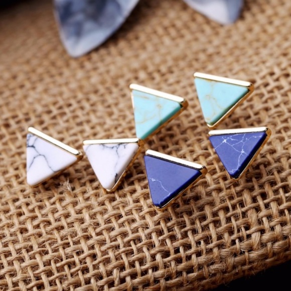 Marble White & Black Gold Earrings Stud Earrings - Picture 3 of 3