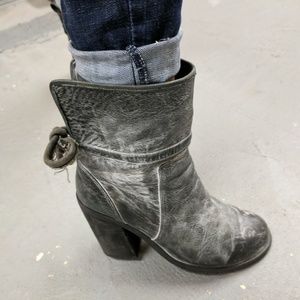 Kensie Digs Boot distressed grey 8.5
