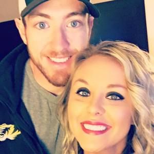 Meet your Posher, Casey