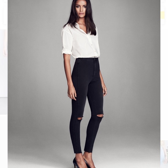 h&m high waisted ripped jeans