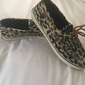 Sperry Top Sider Leopard print boat shoes