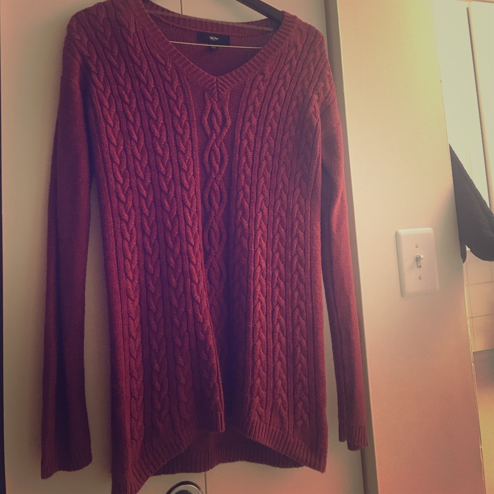 Burgundy knitted fall/winter sweater 💃🏻