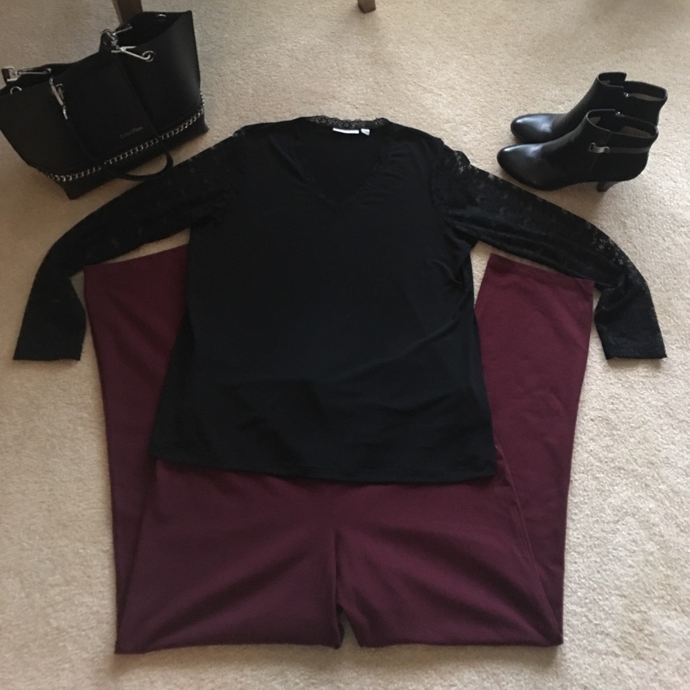 NWOT XLWomen with Control burgundy pants.