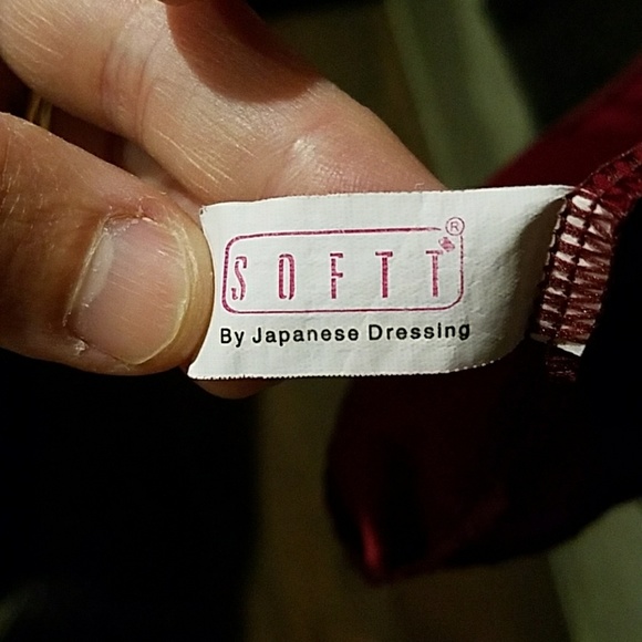 Tank tops - Picture 4 of 4