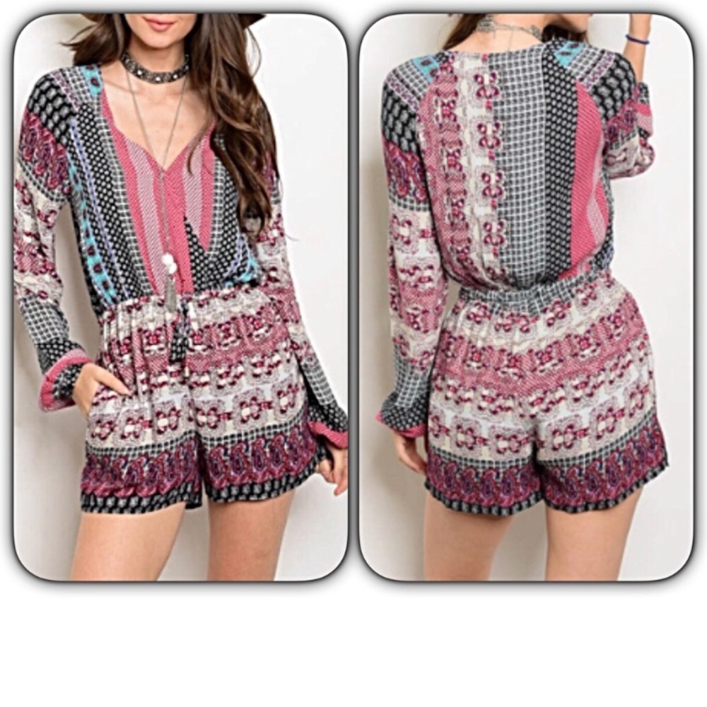 Gorgeous Flirty Boho Surplice Romper SM - Picture 2 of 4
