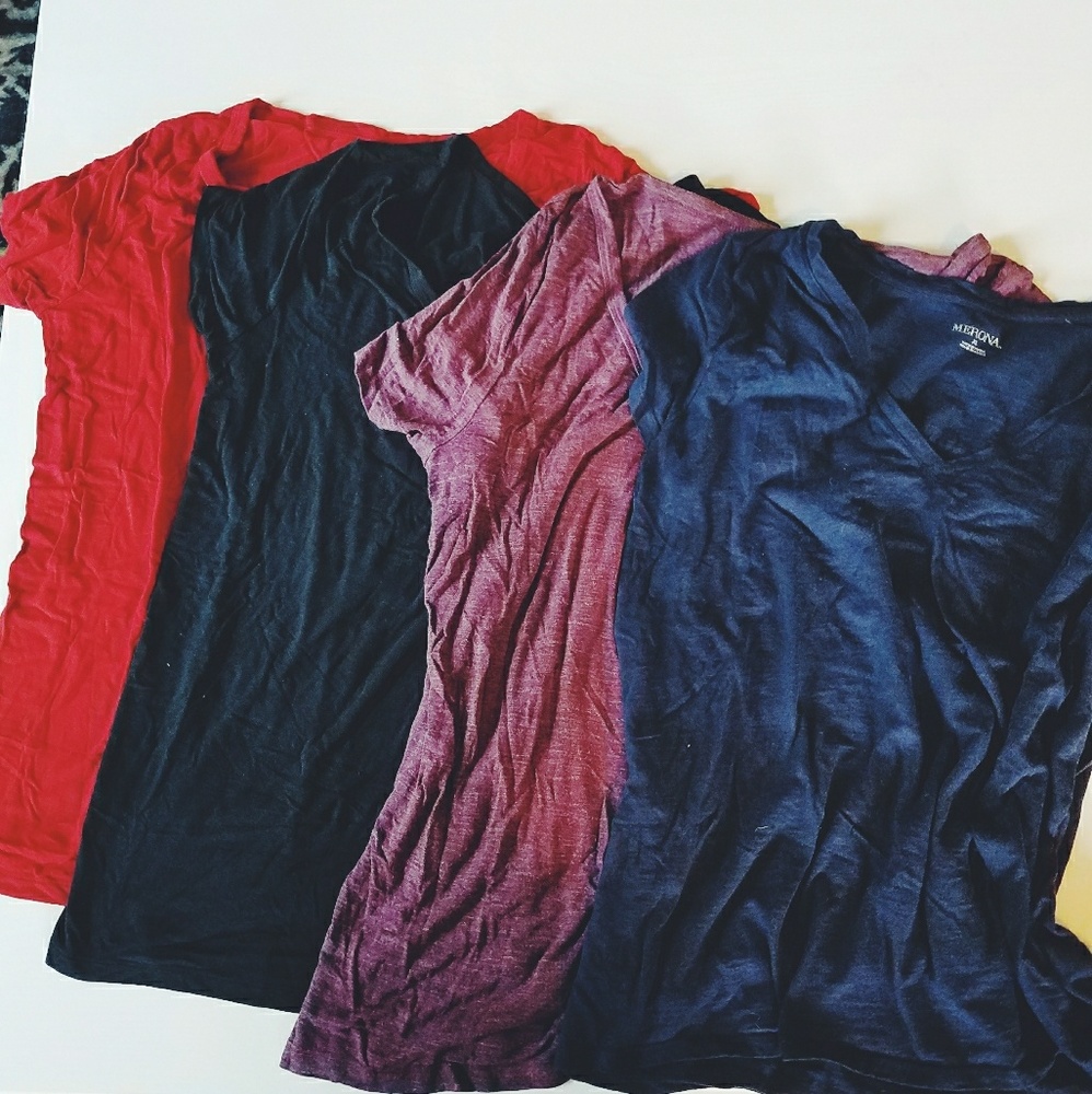LOT of 4 Merona V Necks