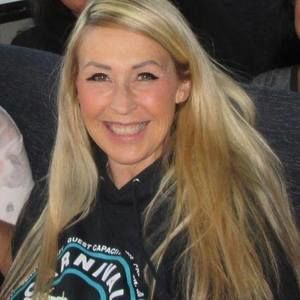 Meet your Posher, Frances