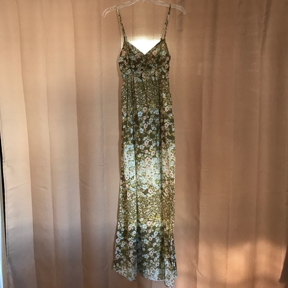 Gorgeous H&M Maxi Dress