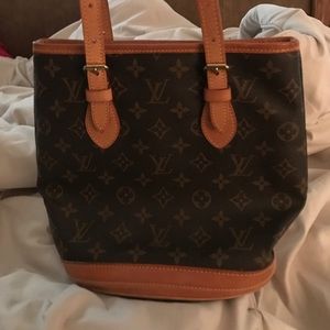 Authentic Louis Vuitton bucket pm