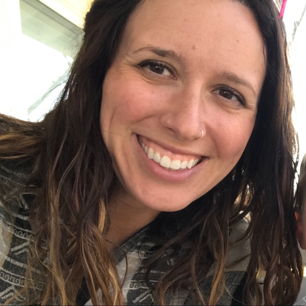 Meet your Posher, Cassandra