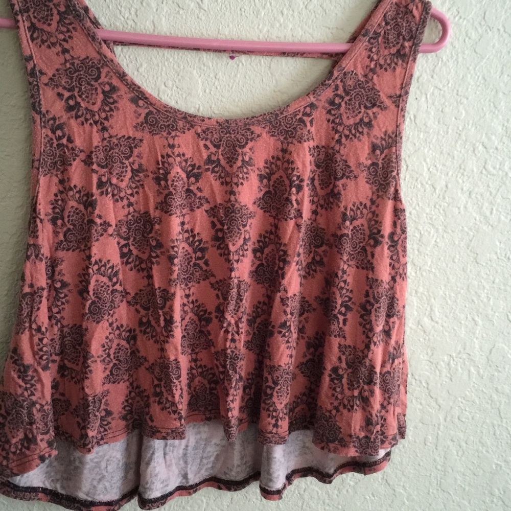 Cute crop top