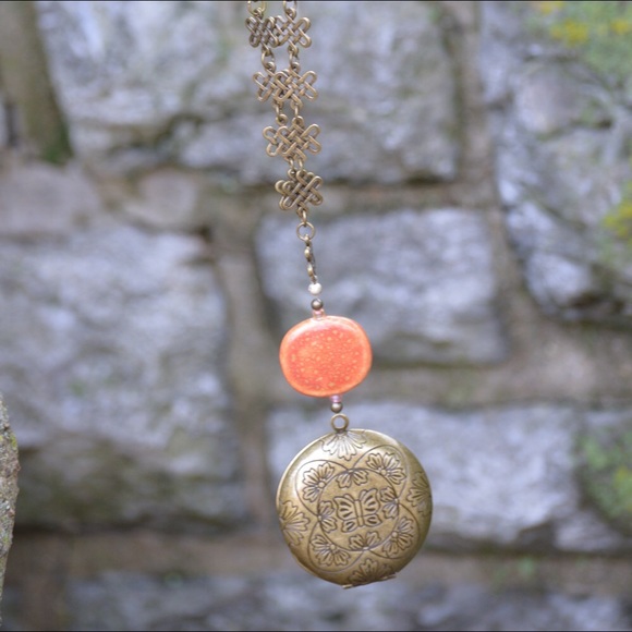 Handmade necklace - Picture 3 of 6