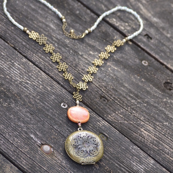 Handmade necklace - Picture 6 of 6