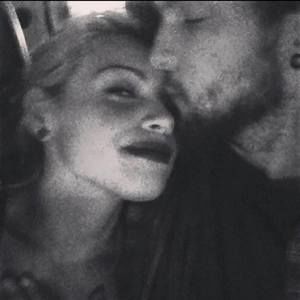 Meet your Posher, Noel