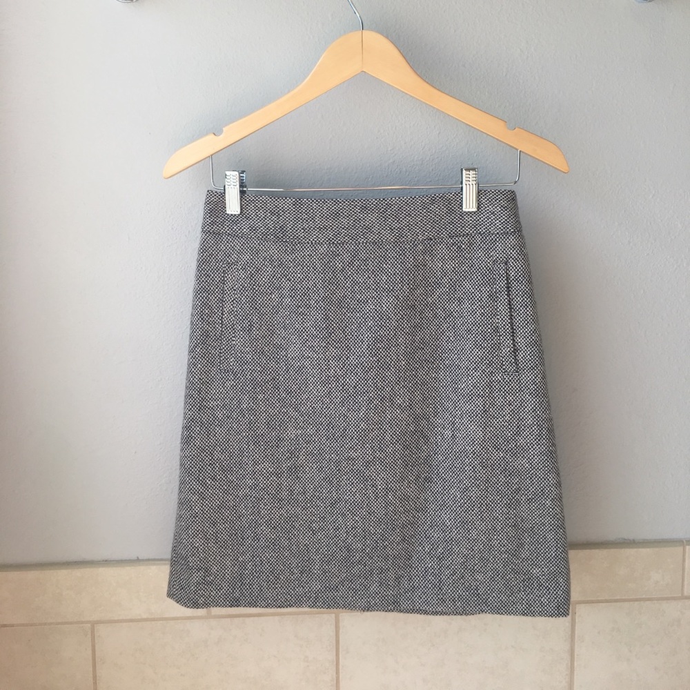 Banana Republic Pencil Skirt