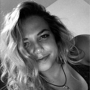 Meet your Posher, Mikayla
