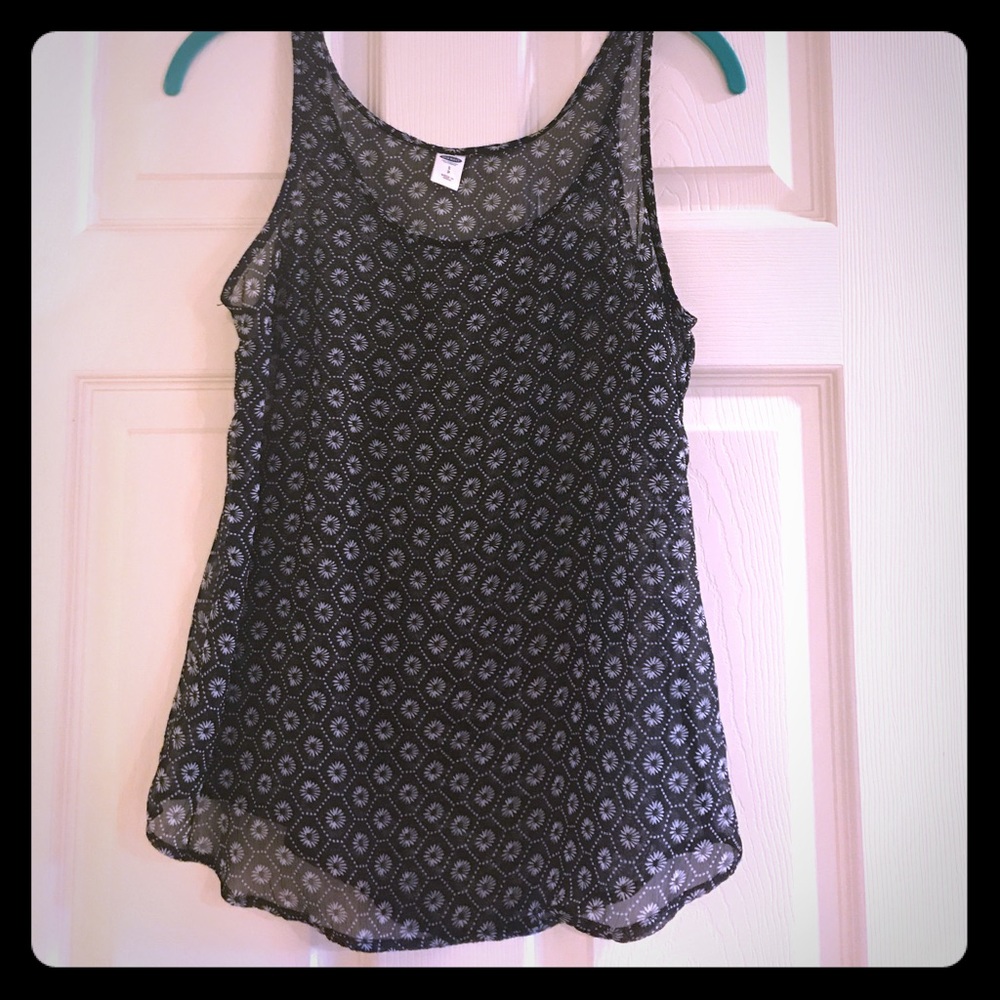 Flowy black tank top!