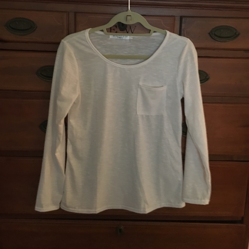 Never-worn Long sleeve basic white t w pocket