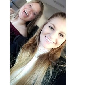 Meet your Posher, Lindsey