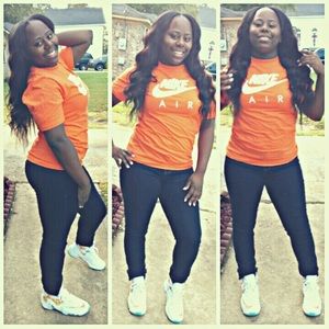 Meet your Posher, Kenichia