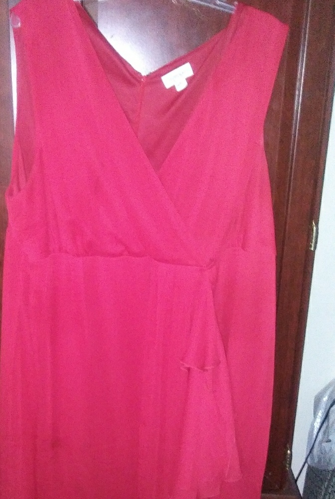Dress (Avenue)