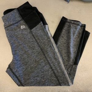 RBX cropped athletic pants / yoga pants L