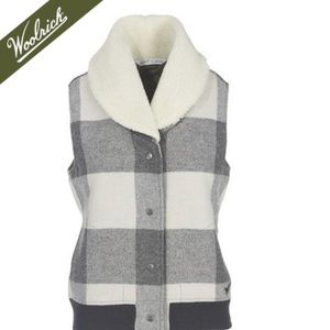 Woolrich Giant Buffalo Wool Vest