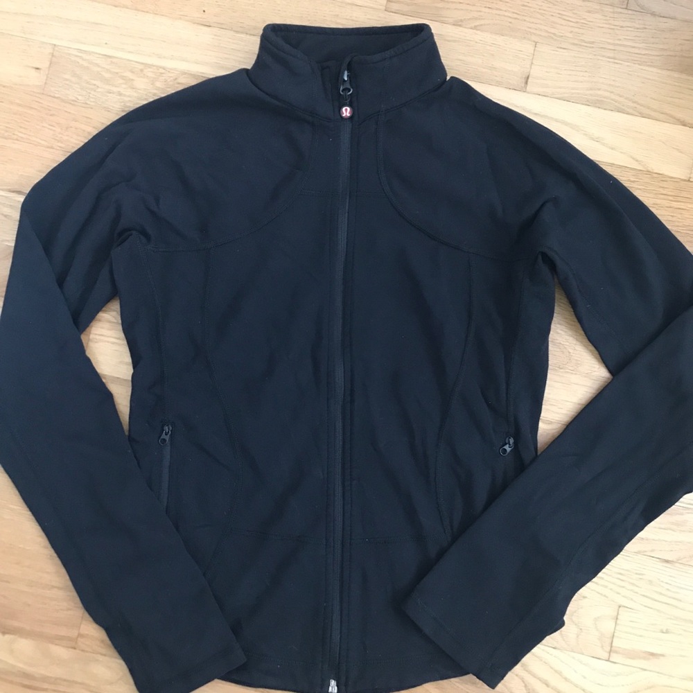 Lululemon black zip up jacket