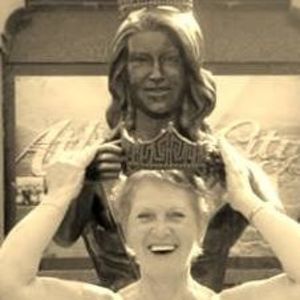 Meet your Posher, Ilona