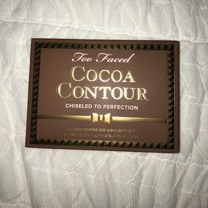 Too Faced Cocoa Contour and Highlight Kit