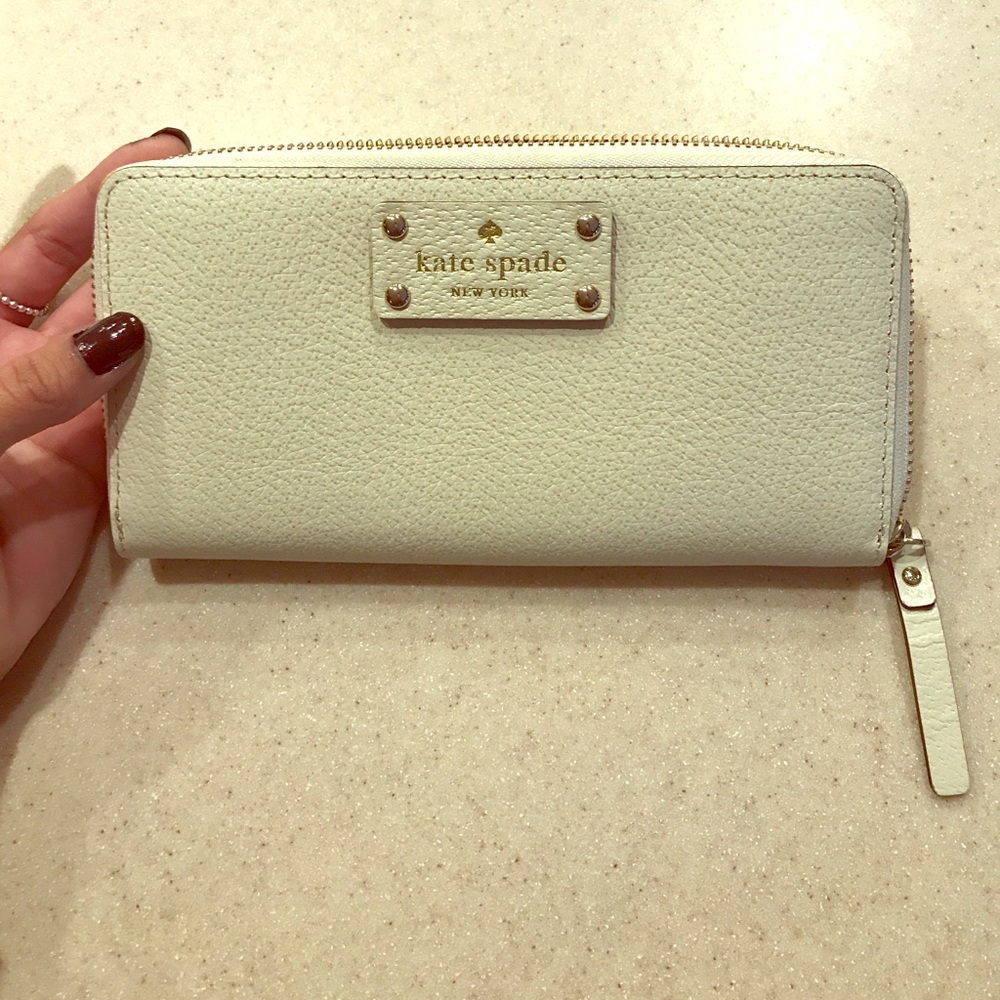 Kate Spade Wellesley Neda Zip Wallet