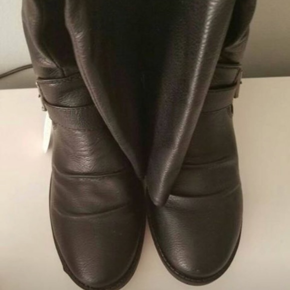 Fall boots - Picture 2 of 4