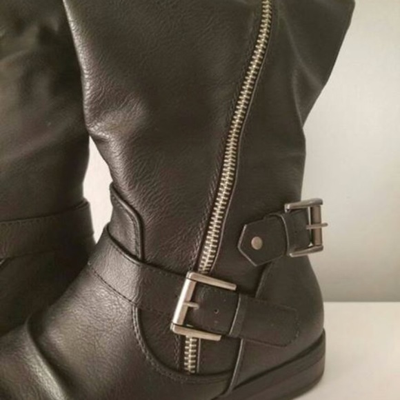 Fall boots - Picture 4 of 4