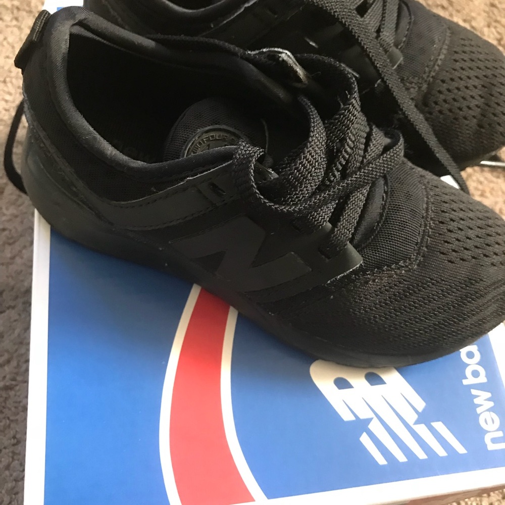 Boys new balance