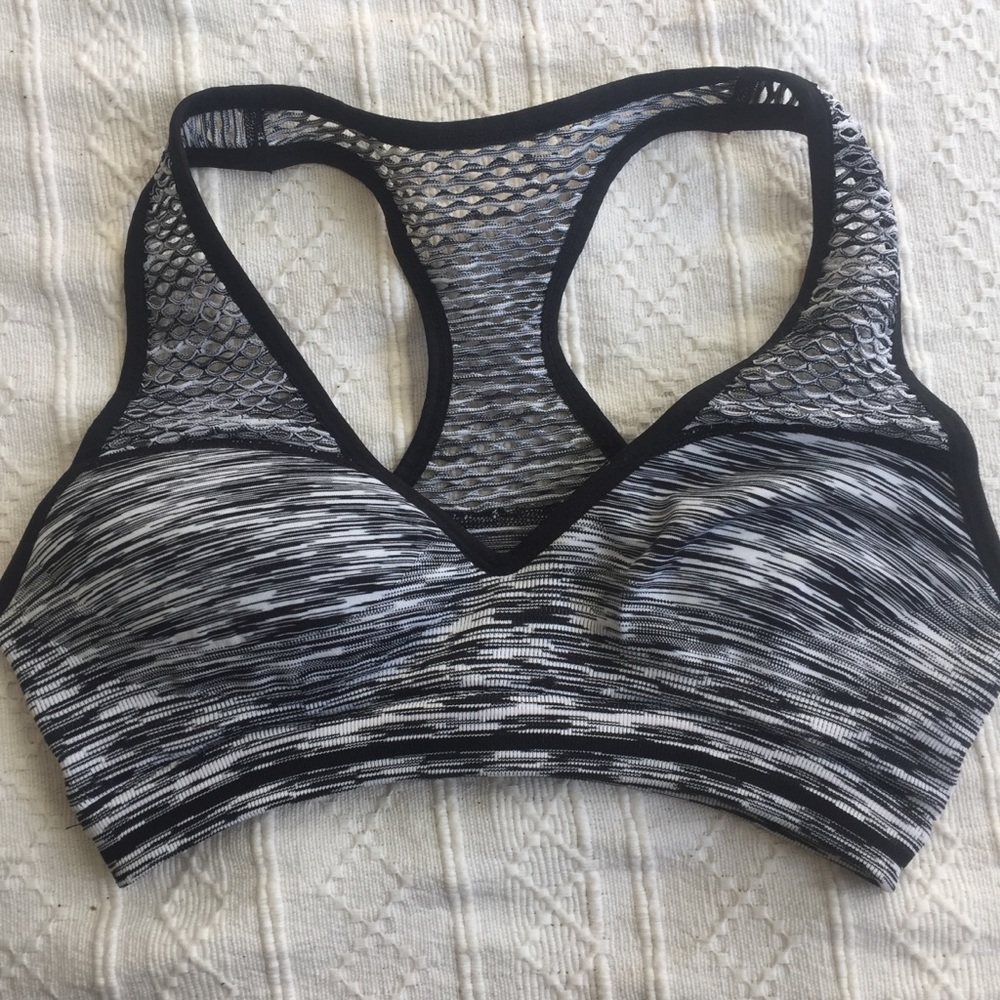 VS PINK Push-up Sports Bra