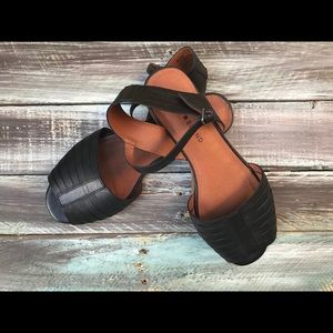 Lucky Brand Sandals size 8
