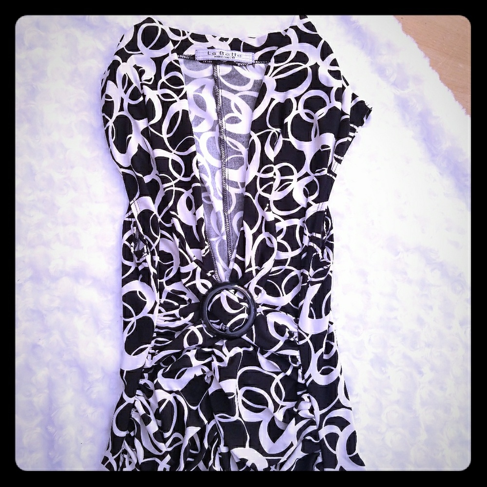 Le Belle Low v neck circle dress
