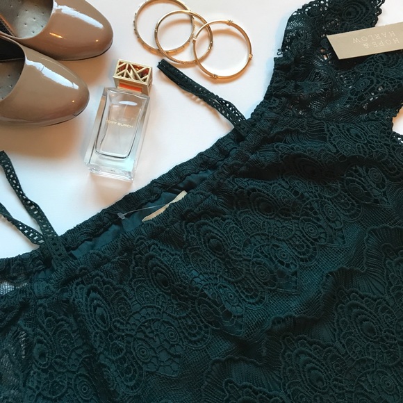 ‼️FINAL PRICE‼️Hope and Harlow evergreen lace dress - Picture 3 of 8