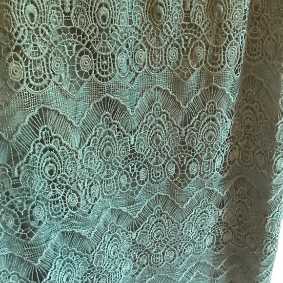 ‼️FINAL PRICE‼️Hope and Harlow evergreen lace dress - Picture 6 of 8